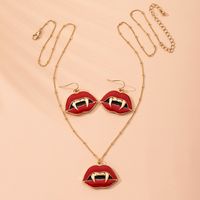 Fashion Dripping Oil Redslip With Sharp Teeth Necklace Wholesale Nihaojewelry main image 1