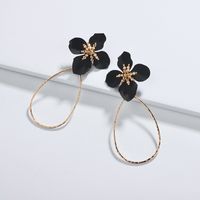 Qingdao Européen Et Américain Boucles D'oreilles Nouvelle Goutte D'eau Anneau De Cuivre Pulvérisation Peinture Fleur Forme Gouttes Pour Les Oreilles De Femmes Souhaitent Nouvelles Croix-la Fourniture Transfrontière sku image 1