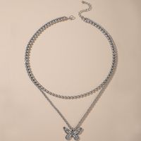 Retro Geometrische Dreidimensionale Halskette Frauen Beliebte Kreative Hohle Schmetterlingskette main image 5