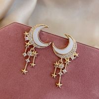 Star De La Mode Et Lune Nouvelles Boucles D&#39;oreilles En Alliage Sauvage À La Mode Pour Les Femmes En Gros main image 2