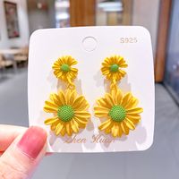 Korea's Hot Models Daisy Girl Simple Earrings Flower Earrings Wholesale Nihaojewelry sku image 40