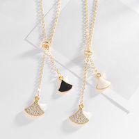 Korean Version Of The Small Skirt Sweet Wild Fan-shaped Clavicle Chain Mother-of-pearl Pendant Women's Necklace main image 1