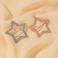 Five-pointed Star Waist Buckle Corner Knotted Simple Shirt Corner Buckle Star Button Wholesale Nihaojewelry main image 4