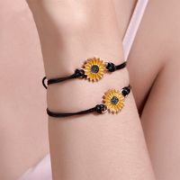 Sommer Kleines Frisches Paar Sonnenblumen Armband Mori Einfaches Schwarzes Seil Armband Für Freundinnen Und Schwestern Armband Geschenk main image 1