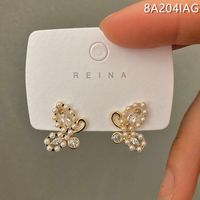 S925 Silver Needle Korea Pearl Butterfly Senior New Trendy  Alloy Earrings For Women main image 3