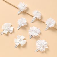 New Children's  Simple White Flowers Cute Wild Princess  Hairpin main image 1