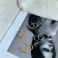 Korean S925 Silver Needle Double Gap Peach Heart Simple Girl Retro Earrings For Women main image 1