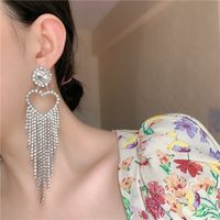 Corée Boucles D&#39;oreilles Diamants Clignotants Diamants Coeur Pêche Longues Boucles D&#39;oreilles Gland Femmes main image 1