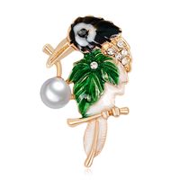 Juin Nouvelle Broche Haute-fin De Bande Dessinée Unique Perroquet Corsage Écharpe Boucle Haut De Gamme Corsage Pour Dames Broches sku image 1