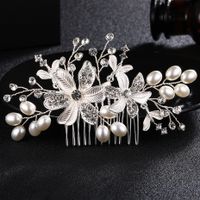 Alloy Fashion Flowers Hair Accessories  (white) Nhhs0257-white sku image 1