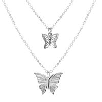 Papillon Étoile Pendentif Créatif Rétro Alliage Métal Multicouche Chaîne Clavicule Collier En Gros main image 6
