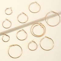 Fashion Geometric Circle Earrings Wild Metal C-shaped Earrings Wholesale main image 4