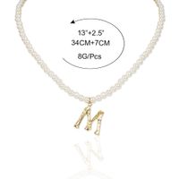 Mode Geformte Imitation Perlenlegierung Buchstabe M Anhänger Halskette Großhandel main image 6