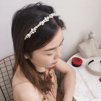 Korean Retro Simple Bead Flower  Fine Headband  Wholesale main image 1