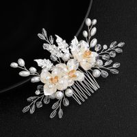 Fashion Handmade Pearl Hair Comb Alloy Leaf Headdress Bridal Wedding Jewelry sku image 1