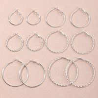 Fashion Geometric Circle Earrings Wild Metal C-shaped Earrings Wholesale sku image 2