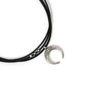 Fashion Geometric Crescent Moon Horn Choker Handmade Pendant Necklace main image 6