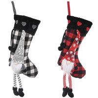 Haobei De Noël Fournitures Rouge Amour Peluches Suspendus Jambe Plaid Bas De Noël Creative Décoratif Chaussettes Cadeau Chaussettes Pour Les Personnes Âgées main image 3