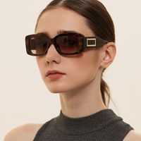 Fashion Square Rivet Retro Small Box Trend New Sunglasses For Women main image 3