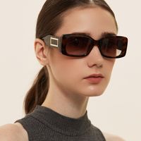 Fashion Square Rivet Retro Small Box Trend New Sunglasses For Women main image 5