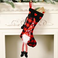 Haobei Christmas Supplies Red Love Fluff Hanging Leg Plaid Christmas Stockings Creative Decorative Socks Gift Socks For The Elderly sku image 1