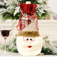 Haobei Christmas Decoration Supplies Linen Button Plaid Bottle Cover Cartoon Old Snowman Wine Bottle Bag Wine Gift Box sku image 1