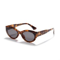 Fashion Carved Color Lens Cat's Eye Retro New Sunglasses For Women sku image 2