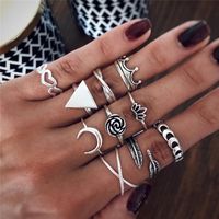 New Crown Retro Carved Star And Moon Black Gem Symbol Ten-piece Ring Set Wholesale main image 1