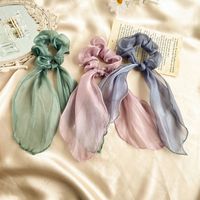 Hot Selling Fashion Romantic Pearly Streamer Romantic Hair Scrunchies Wholesale main image 4