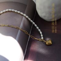 Fashion Retro Niche Peach Heart Titanium Steel Necklace main image 5