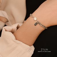 Mode Retro Übertrieben Goldene Titan Titan Stahl 18k Hypoallergenic Nicht Verblassenden Armband main image 4
