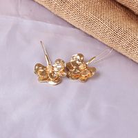 New Fashion Trend Wild Ethnic Style Flower Alloy Earrings For Women main image 4