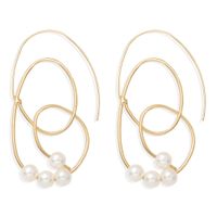Mode Coréenne Fille Coeur Perle Simple Alliage Cercle Forme Géométrique Boucles D&#39;oreilles En Gros main image 1