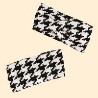 Korean Fashion Diamond Pattern Bowknot Knitted Casual New Hairband Wholesale main image 3