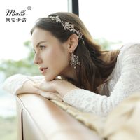 Korean Beautiful Handmade Beaded Crystal Diamond Flower Earrings main image 4