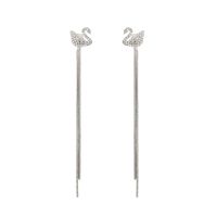 Coréen Noir Cygne Plein Diamant Noir Cygne Mode Longues Boucles D&#39;oreilles Pompon Pour Femmes main image 6