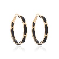 European And American Retro Big Circle Pu Leather Leather Earrings Ins New Elegant Fashion Normcore Style French Big Ear Ring sku image 2