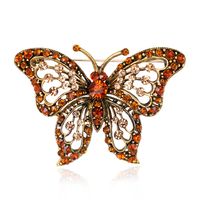 Nouveau Antique Et Or Série Broche Européen Et Américain Rétro Alliage Diamant Papillon Corsage Broches Danrun Gros sku image 1