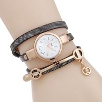 Neue Schlanke Mode Damen Uhr Casual Drei-kreis-wickel Armband Uhr Damenmode Quarzuhr Großhandel sku image 5