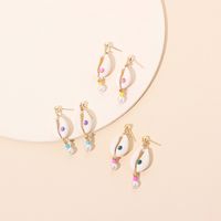 Vente Chaude De Mode De Nouvelles Boucles D'oreilles En Perles De Coquille De Pierres Précieuses En Gros main image 3