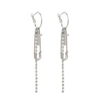 Hot Selling Fashion Hip Hop Retro Temperament Claw Chain Tassel Earrings sku image 1