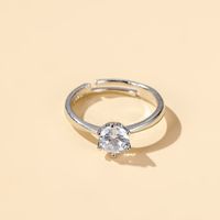 Einfache Mode Diamant Paar Klassische Krone Sechs Krallen Eingelegten Offenen Ring main image 5