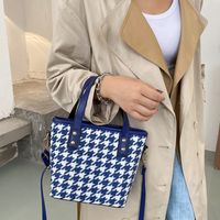 New Large Capacity Woolen Chain Shoulder New Fashion All-match Messenger Tote Bag main image 4