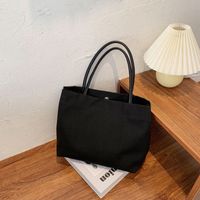 New Large-capacity Women's New Trendy Fashion All-match Shoulder Portable Tote Bag main image 5