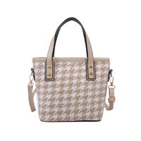 New Large Capacity Woolen Chain Shoulder New Fashion All-match Messenger Tote Bag sku image 4