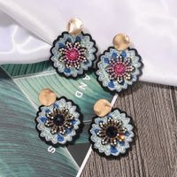 Fashion Personality Exaggerated  Daisy Flower Earrings main image 5