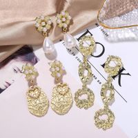 Exaggerated Metal Leaf Inlaid Pearl Earrings  Wholesale main image 4