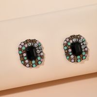 Nouvelles Boucles D&#39;oreilles Colorées En Diamant Rectangulaire Sauvage À La Mode main image 3
