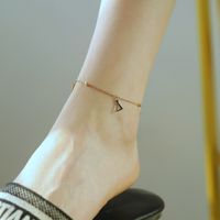 Bracelet De Cheville En Acier Titane Triangle Creux Géométrique Simple De Corée main image 6