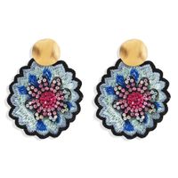 Fashion Personality Exaggerated  Daisy Flower Earrings sku image 2